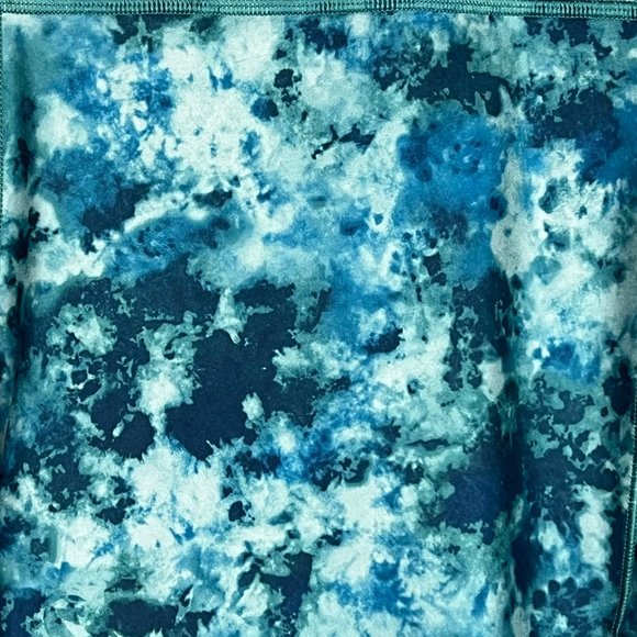 Athleta Plus Salutation Stash Pocket II 7/8 Tight Leggings Blue Tie Dye size 3X - Picture 5 of 16